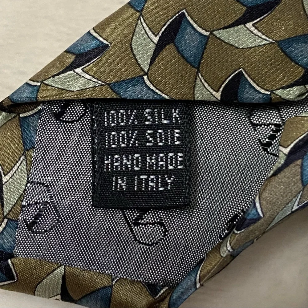 VALENTINO / 100% Silk Made in Italy Tie